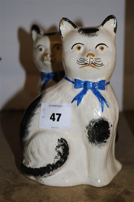Pair of Staffordshire cats(-)